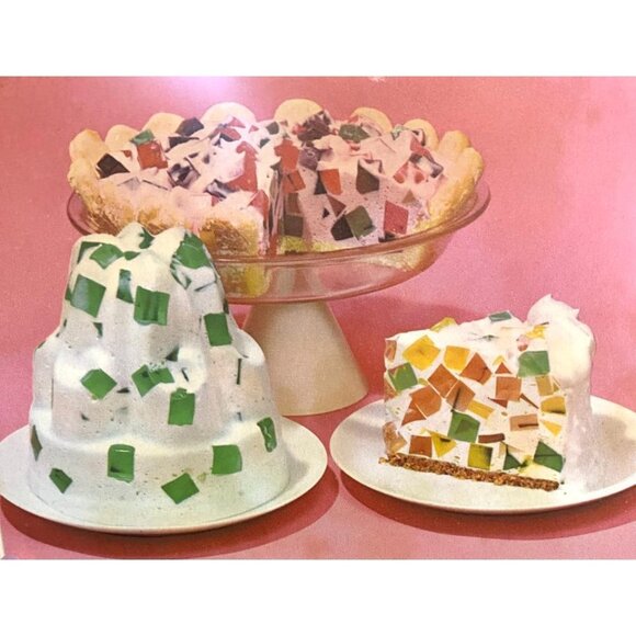 Vintage Joys of Jell-O Cookbook – 1960s Retro Gelatin Recipes & Party Dessert Id - Picture 8 of 8